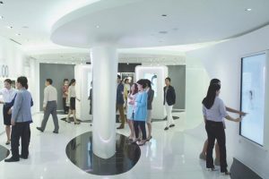 企業展覽館實現科技化，需要關注哪些技術趨勢和互動設計要點？